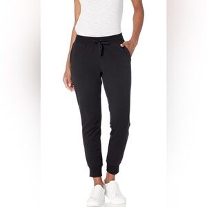 ✨ 2/$15 - Amazon Essentials Joggers